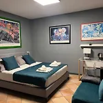 Naples Luxury Suites B&B